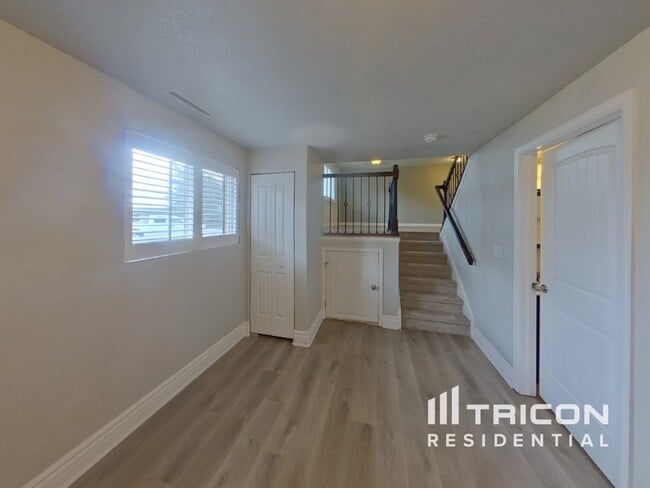 4195 Hemlock Pl in Colorado Springs, CO - Building Photo - Building Photo