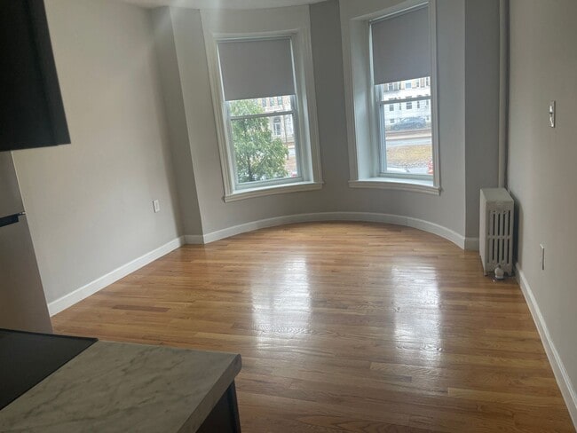 property at 98 Gordon St