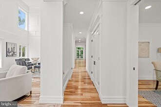 9216 Shelton St in Bethesda, MD - Building Photo - Building Photo