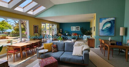 106 Hollister Ave in Capitola, CA - Building Photo - Building Photo