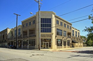 Rosewood Place Condominiums in Lakewood, OH - Building Photo