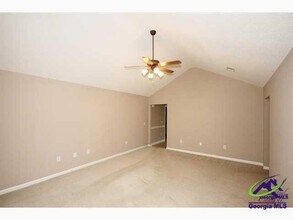 106 Deer Track Ct in Warner Robins, GA - Foto de edificio - Building Photo