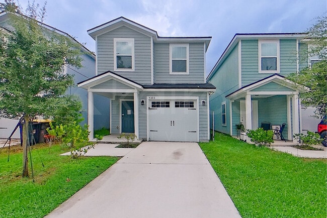 property at 1303 Mull St