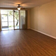 7416 Plumbago Bridge Rd, Unit 103 in Naples, FL - Building Photo - Building Photo