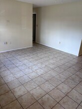 5321 Foxwood Dr in Sarasota, FL - Building Photo - Building Photo