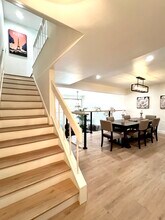 6242 Nita Ave in Woodland Hills, CA - Building Photo - Building Photo