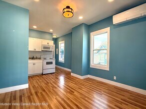 14 Livingston St in Saugerties, NY - Building Photo - Building Photo