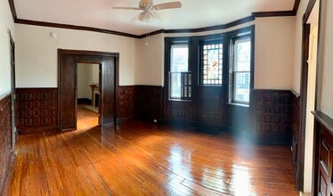 4023 Pine St, Unit 1 in Philadelphia, PA - Foto de edificio - Building Photo