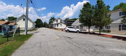 34 Pleasant St in Plainfield, CT - Building Photo - Building Photo