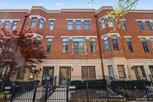 331 E Cullerton St in Chicago, IL - Building Photo