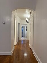 4034 Calvert St NW in Washington, DC - Building Photo - Building Photo