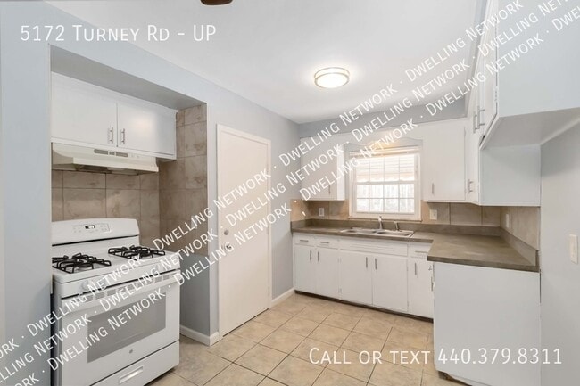 property at 5172 Turney Rd