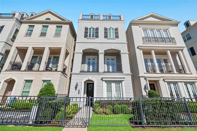 property at 826 Dunleigh Meadows Ln