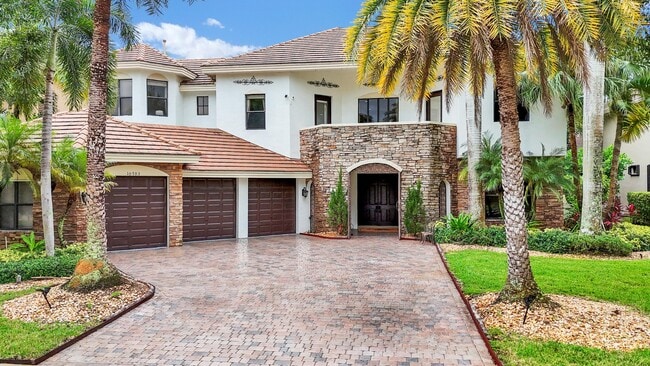 property at 10703 Versailles Blvd