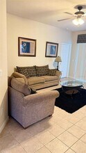 4989 Thames St W in Kissimmee, FL - Building Photo - Building Photo