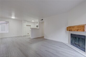 3060 Tarpon in Las Vegas, NV - Building Photo - Building Photo