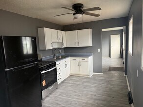 2930 N Lincoln Ave in Davenport, IA - Building Photo - Building Photo