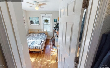 9 Arlington St, Unit 2 in Somerville, MA - Foto de edificio - Building Photo