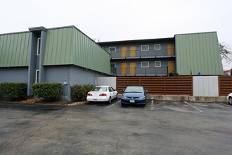 Avenel in Austin, TX - Foto de edificio - Building Photo