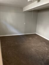 332 W 5th St, Unit 1 in Junction City, KS - Building Photo - Building Photo