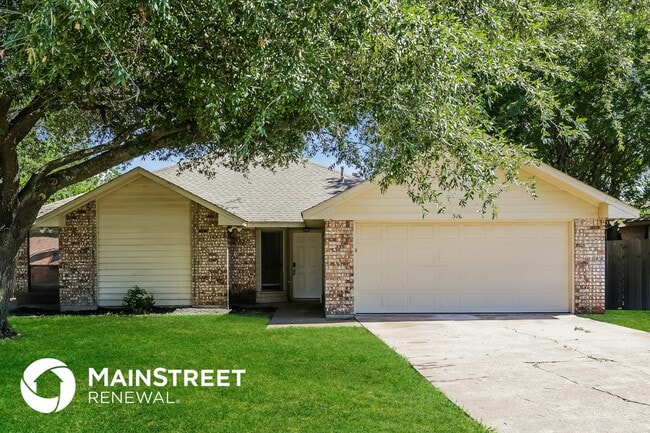 property at 516 E Lark Ct