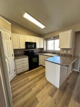 3061 N 1300 E in Layton, UT - Building Photo - Building Photo