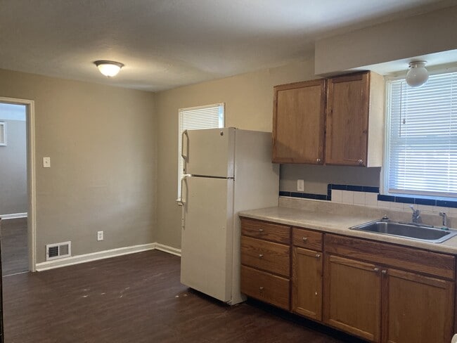 5614 Gatesworth Ave in St. Louis, MO - Building Photo - Building Photo