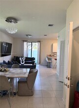 11101 West 33rd Ct in Hialeah, FL - Building Photo - Building Photo