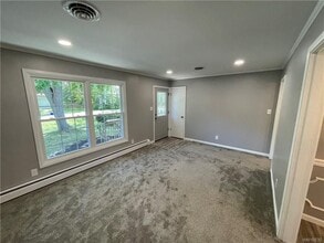 425 East Ln in Lewiston, NY - Building Photo - Building Photo