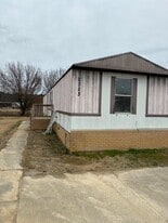 2323 Wysteria Ln in Wilson, NC - Building Photo