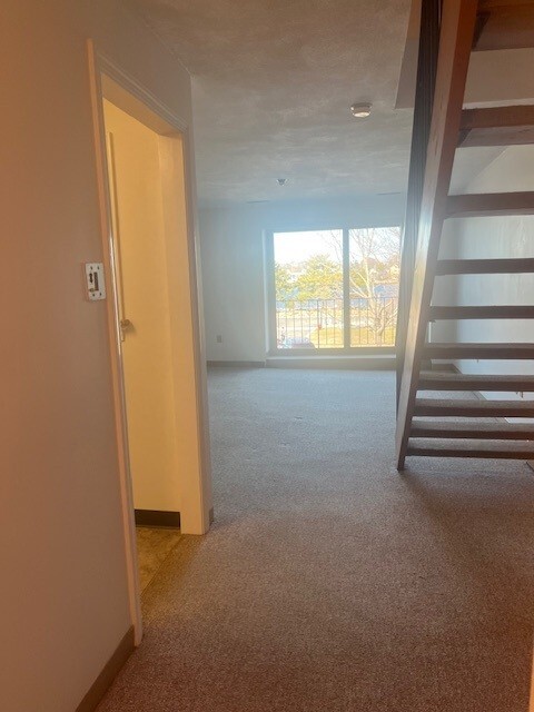 19 Water St, Unit Apt. 3 in Newburyport, MA - Building Photo - Building Photo