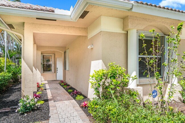 2519 Coral Trace Pl in Delray Beach, FL - Building Photo - Building Photo