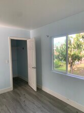 1227 W 146th St in Gardena, CA - Foto de edificio - Building Photo