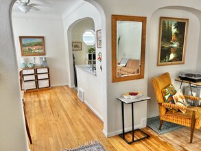 1237 Yale Ave, Unit upper in Billings, MT - Foto de edificio - Building Photo