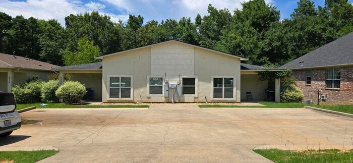 3940 McDonald Rd in Tyler, TX - Building Photo