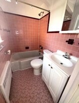 233 Washington Ave, Unit Floor 2 in Hackensack, NJ - Building Photo