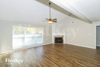 8827 Dewberry Ln in Memphis, TN - Building Photo - Building Photo