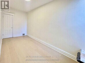 26 Carr St in Toronto, ON - Building Photo - Building Photo