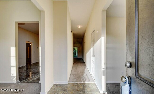 8648 Floorstone Mill Dr in Jacksonville, FL - Building Photo - Building Photo