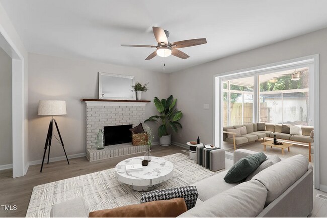 3700 Summer Pl in Raleigh, NC - Building Photo - Building Photo