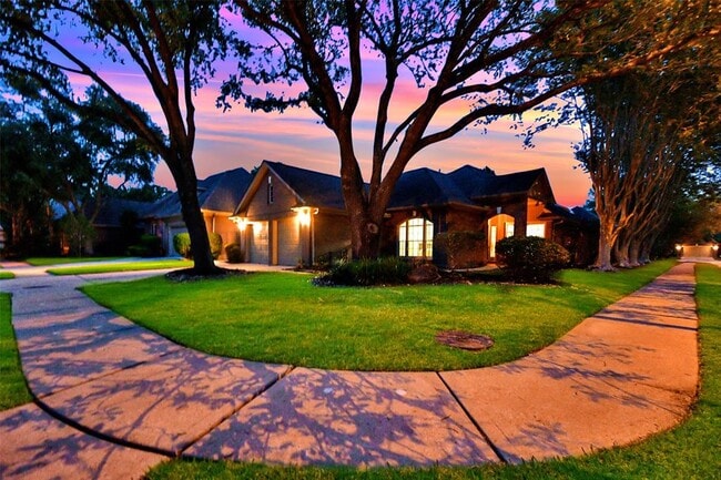 13702 Senca Park Dr in Houston, TX - Building Photo - Building Photo