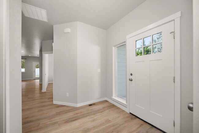 4283 N Stout Ct in Spokane, WA - Building Photo - Building Photo