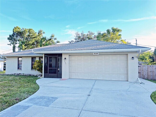 920 Tanager Rd in Venice, FL - Building Photo - Building Photo