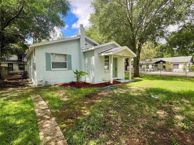 1701 E Louisiana Ave in Tampa, FL - Building Photo - Building Photo