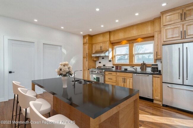 property at 487 S Pine Ave