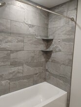 226 Elmwood Ave, Unit Unit B in Woodlyn, PA - Building Photo - Building Photo