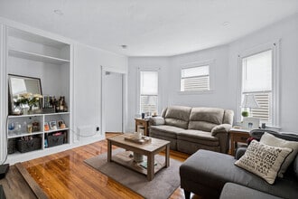 7 Hallam St, Unit 3 in Boston, MA - Foto de edificio - Building Photo