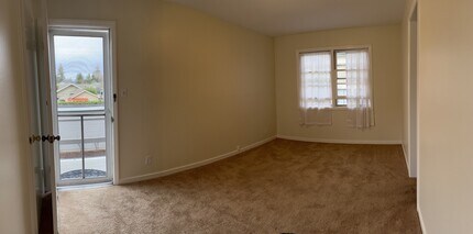 807 Cherry St, Unit D in Santa Rosa, CA - Building Photo - Building Photo