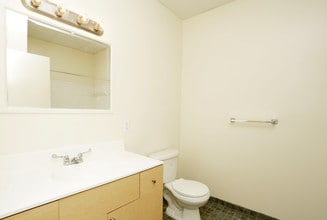 The Severn in Baltimore, MD - Foto de edificio - Interior Photo