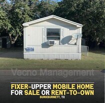 201 S Preston Rd in Burkburnett, TX - Building Photo